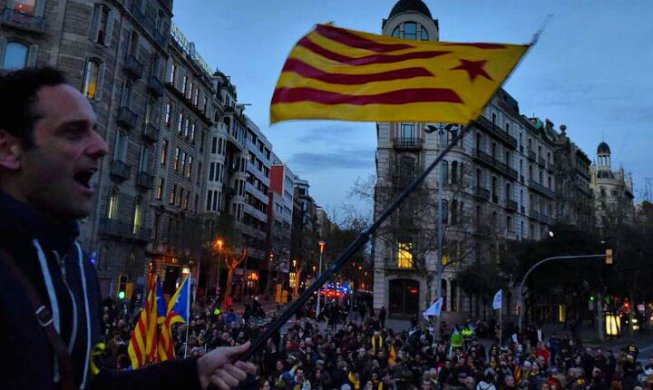 Qui treballa per avortar la Primavera Catalana?
