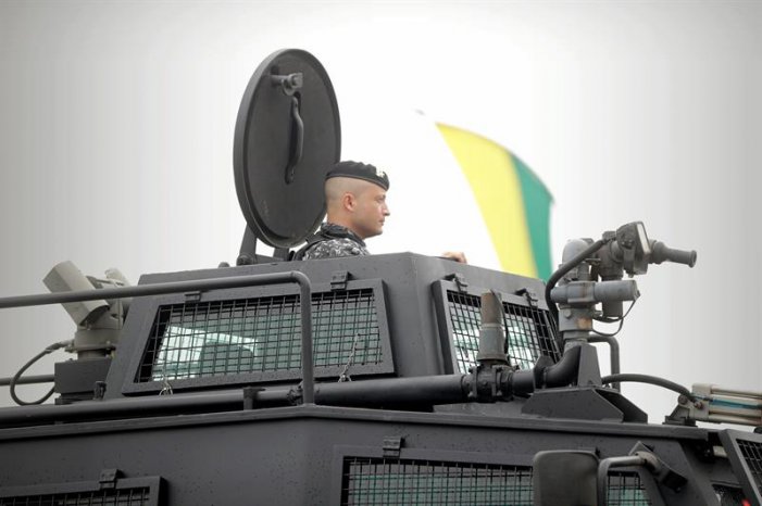 Brasília militaritzada espera l'assumpció de l'ultradretà Bolsonaro