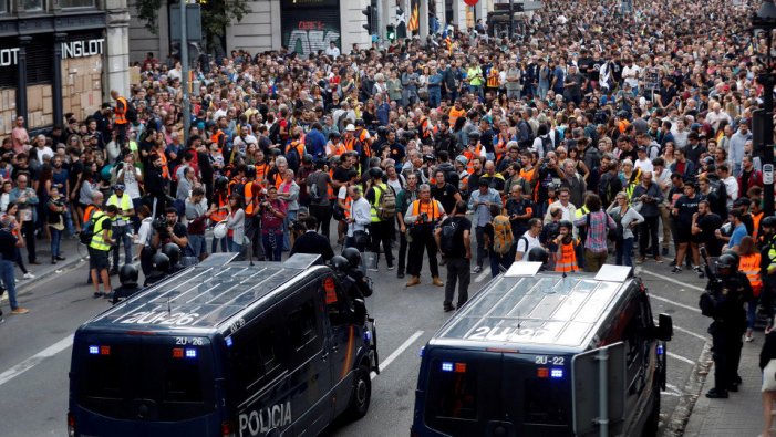 Revolta catalana: quina estratègia per guanyar?