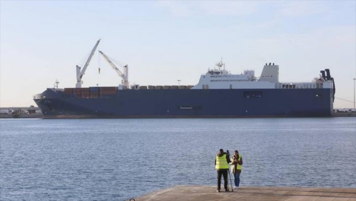 El govern de PSOE-UP manté els ports oberts als vaixells de guerra saudites