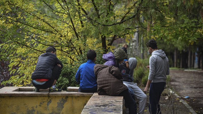 Madrid abandona a la seva sort als adolescents immigrants en complir els 18 anys