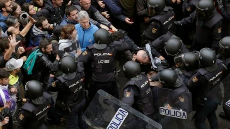 Postals de la repressió espanyolista que no va poder acabar amb l'1-O