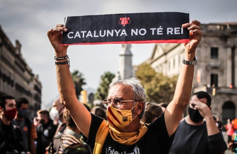 [Fotogaleria] Massiva protesta contra la visita de Felipe VI