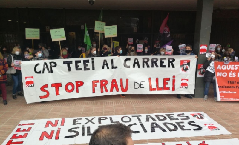 Cap TEEI al carrer: vaga de les treballadores de suport en educació infantil