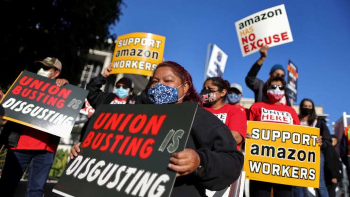Amazon va intimidar a treballadors d'Alabama perquè no votin pel sindicat, però la lluita segueix