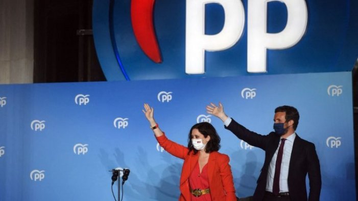 El “progressisme” li obre el camí a la dreta: PP i VOX pugen mentre PSOE i Podemos cauen