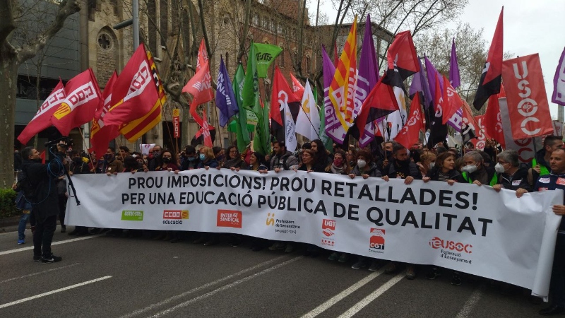 Els sindicats convoquen noves jornades de vaga en Educació 