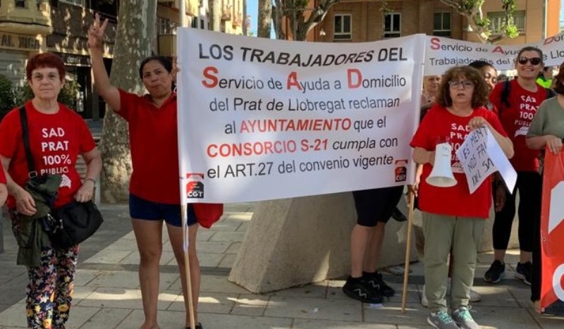 Les treballadores del SAD del Prat del Llobregat van a la vaga per l'incompliment del conveni