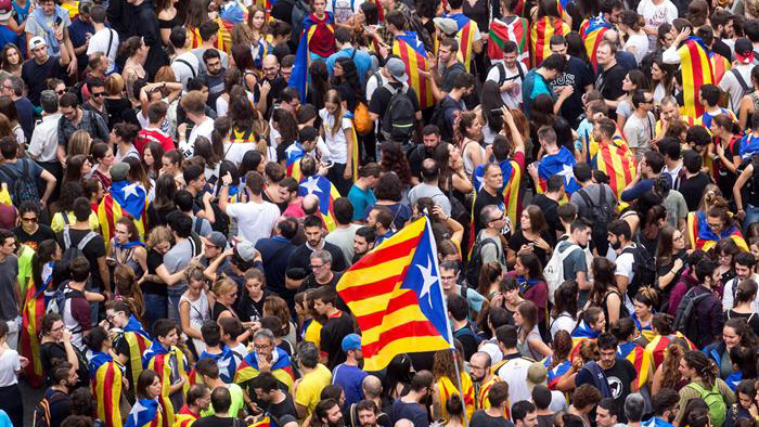 Del 'Votarem' al 'Guanyem': Catalunya y la crisis orgánica del Régimen del 78