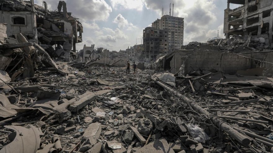 Alt als bombardejos i la intervenció militar israeliana contra el poble palestí