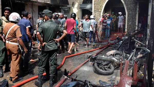 Sri Lanka: més de 290 morts després de vuit explosions en hotels i esglésies